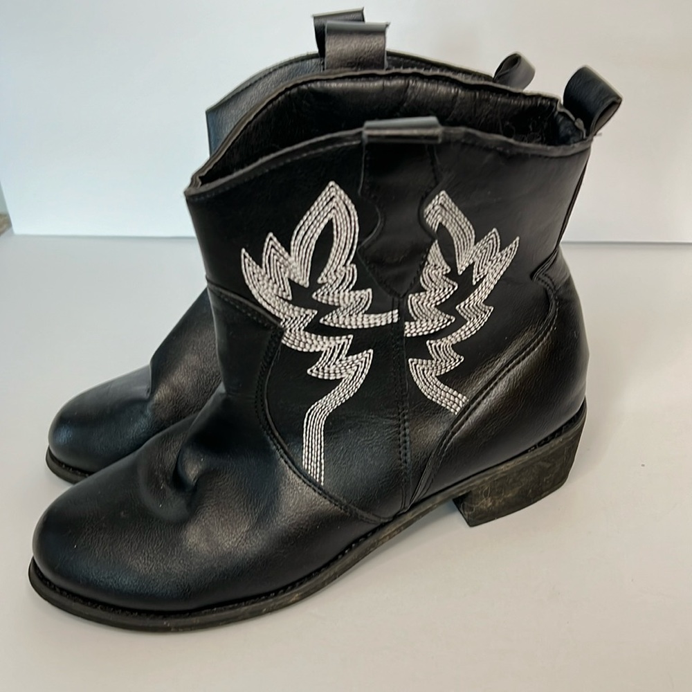 Black and White Cowboy Boots